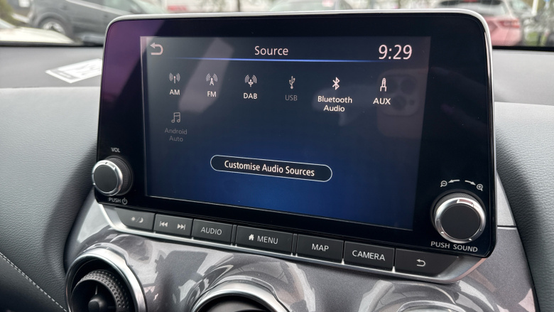 Nissan Juke 1.0 DiG-T N-Connecta 5dr Petrol Hatchback